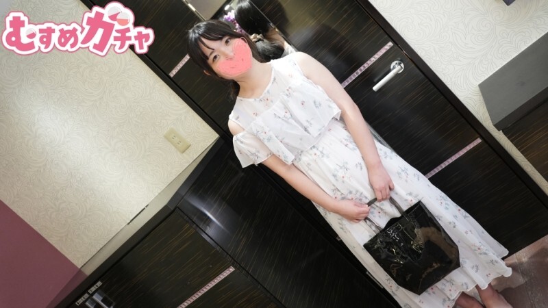 FC2-PPV-4750161 [Today ends! First-time sale: 3980 points → 980 points] 18-year-old, fair-skinned, new masseuse with a translucent complexion. Tempted