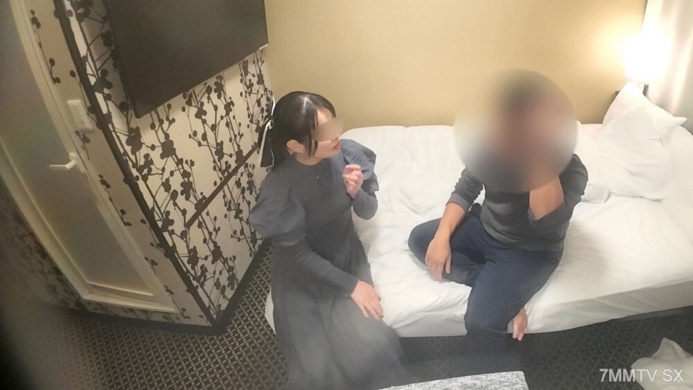 FC2-PPV-4793185 Cleanliness, white skin, Miaojo's virginity and primitive sexual behavior. The movement of the buttocks is perfect. | FC2 electro